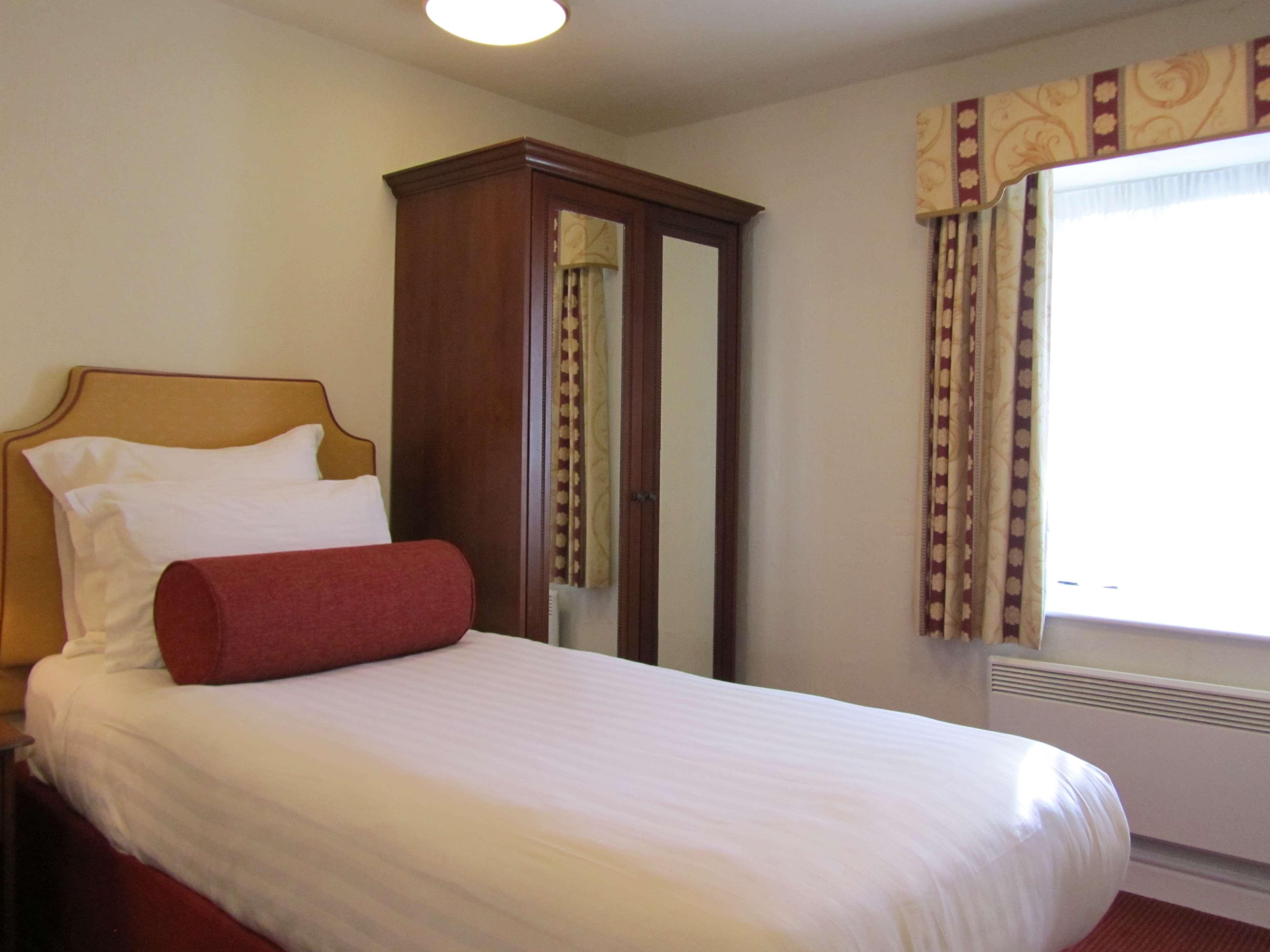 Windmill Village Hotel, Golf Club & Spa, BW Signature Collection Coventry Bagian luar foto