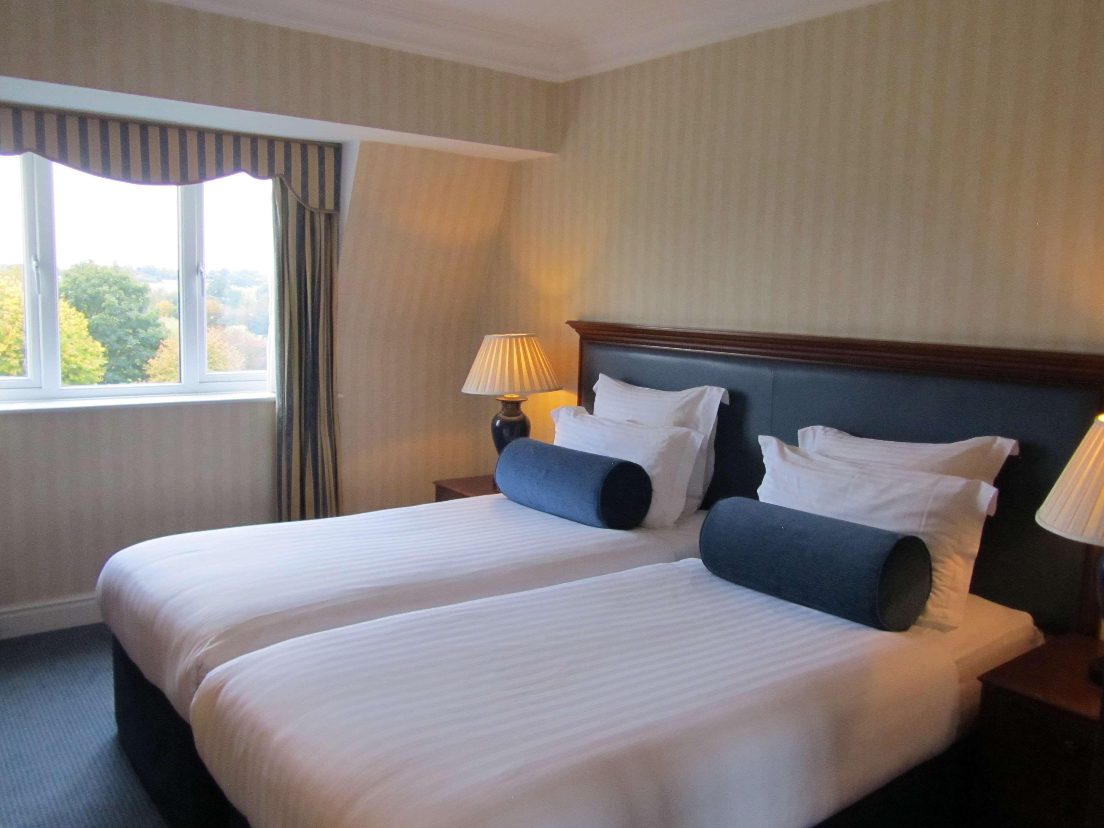 Windmill Village Hotel, Golf Club & Spa, BW Signature Collection Coventry Bagian luar foto