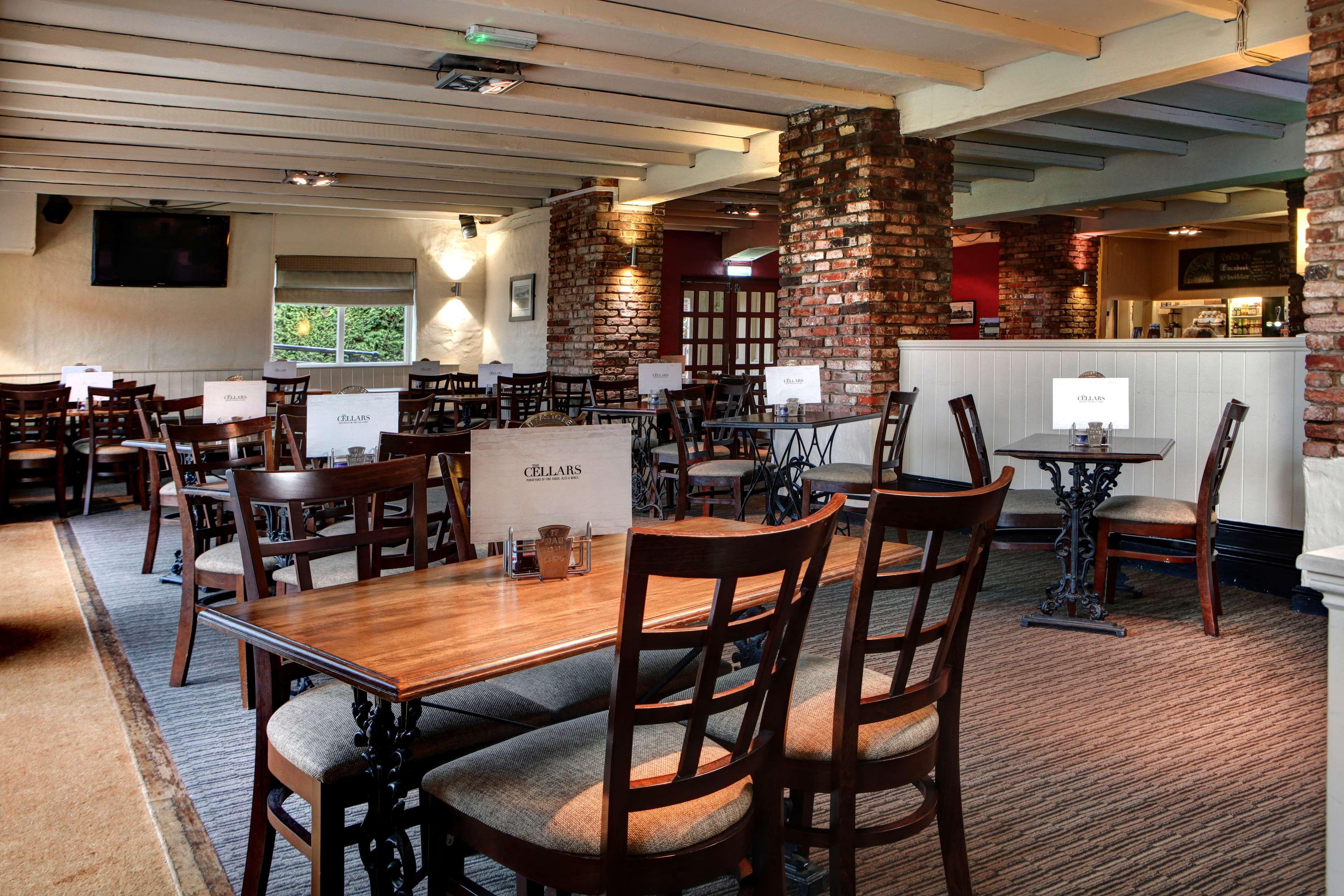 Windmill Village Hotel, Golf Club & Spa, BW Signature Collection Coventry Bagian luar foto