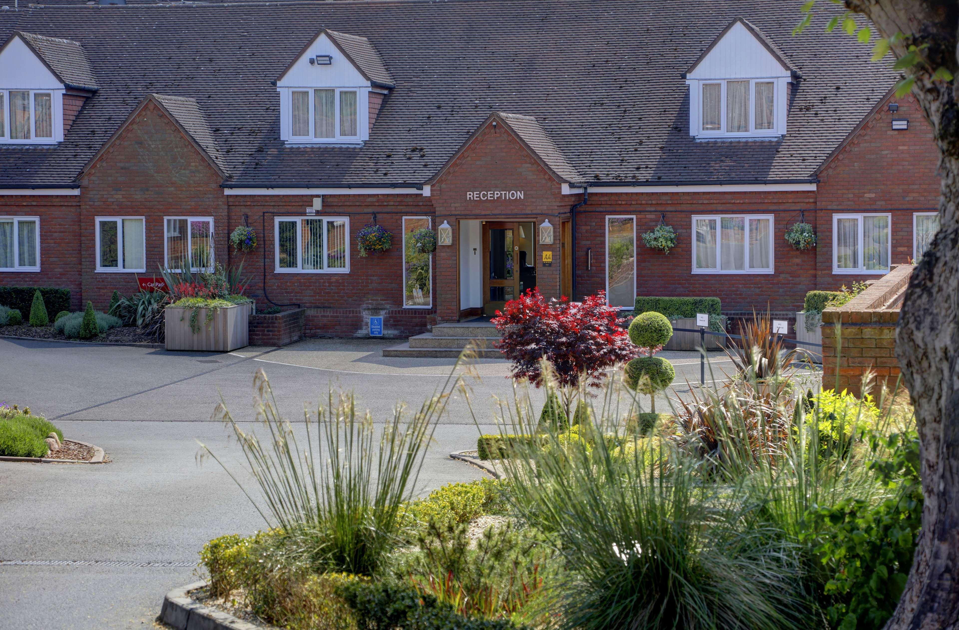Windmill Village Hotel, Golf Club & Spa, BW Signature Collection Coventry Bagian luar foto
