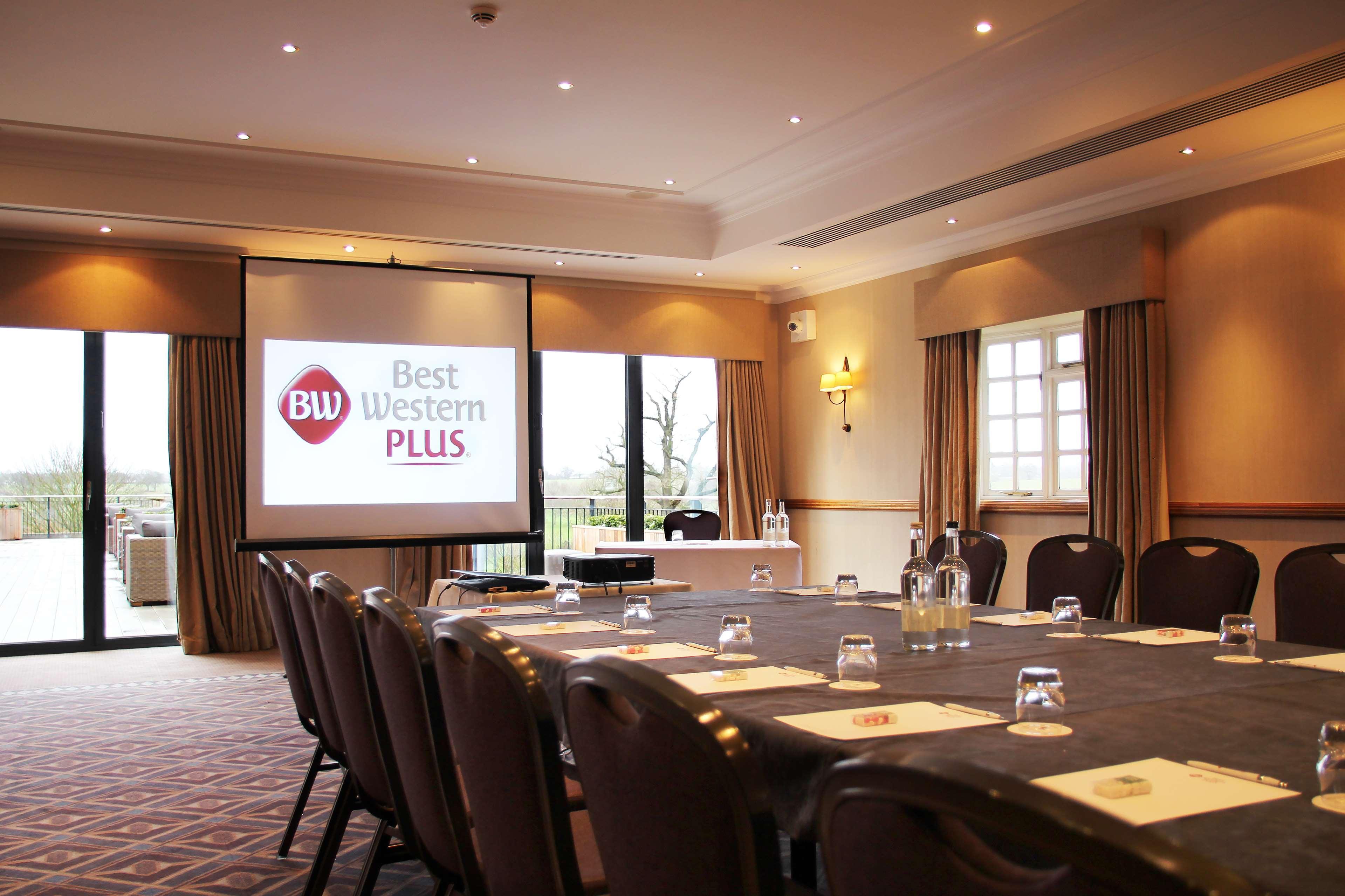 Windmill Village Hotel, Golf Club & Spa, BW Signature Collection Coventry Bagian luar foto