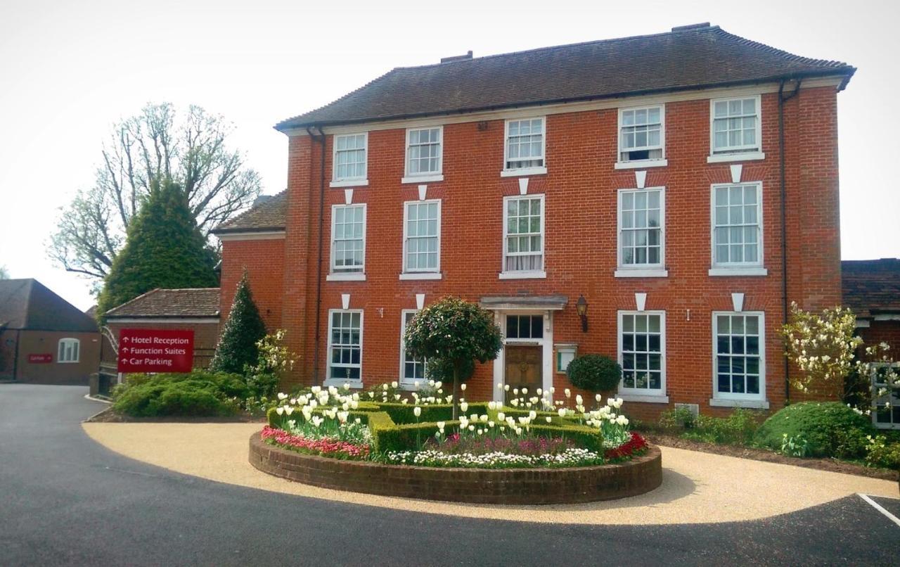 Windmill Village Hotel, Golf Club & Spa, BW Signature Collection Coventry Bagian luar foto