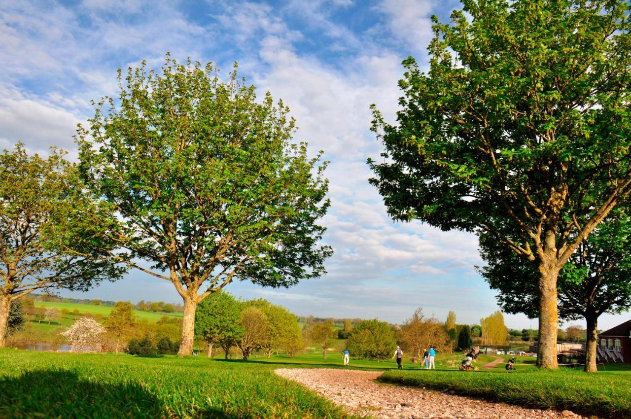 Windmill Village Hotel, Golf Club & Spa, BW Signature Collection Coventry Bagian luar foto